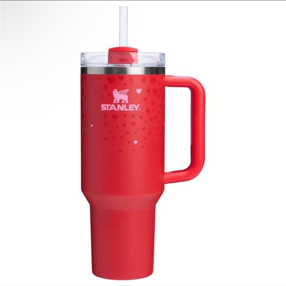 Stanley Valentines Exclusive 40oz H2.0 Flowstate Quencher Tumbler- Ruby Hearts